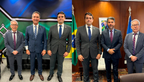 CONAMP reúne-se com senadores Lucas Barreto e Marcos Rogério